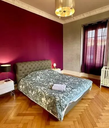 Apartment Loft Avec Spa A Avec Parking Prive 6 Personnes *